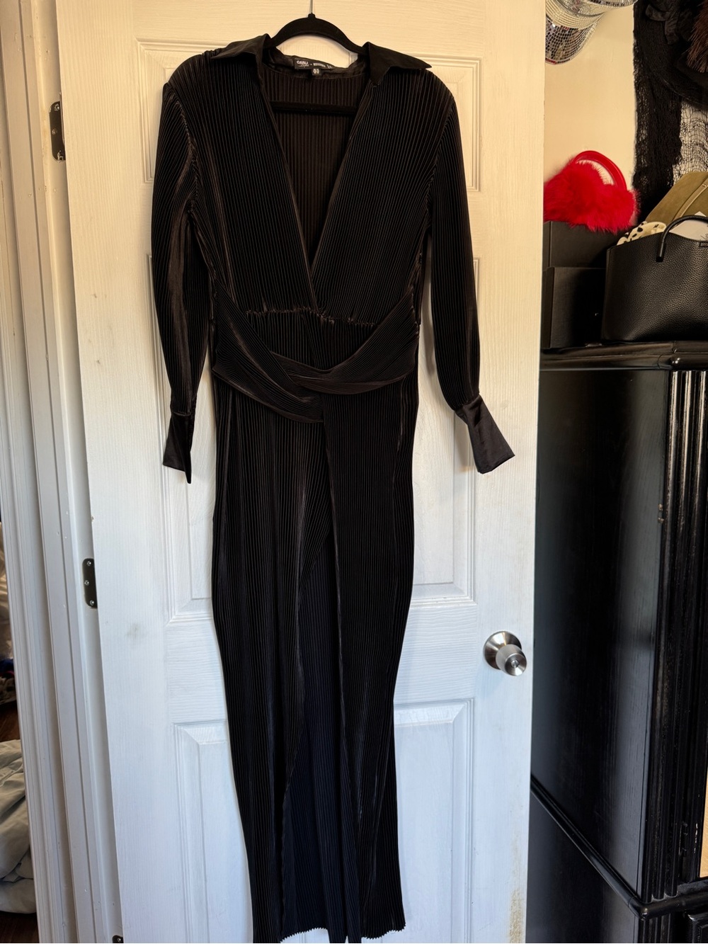 Missguided Black Plissé Long Sleeve Maxi Dress